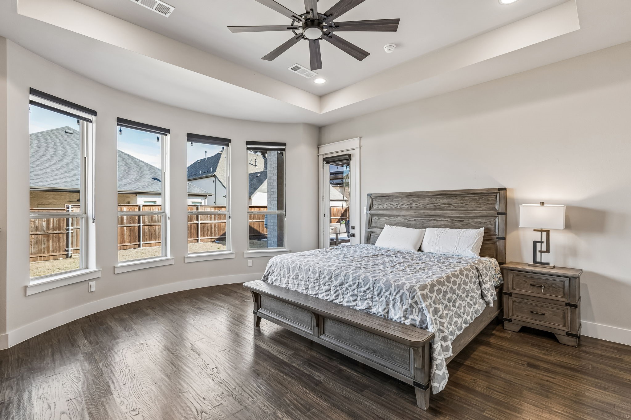 4102 Parkview Boulevard