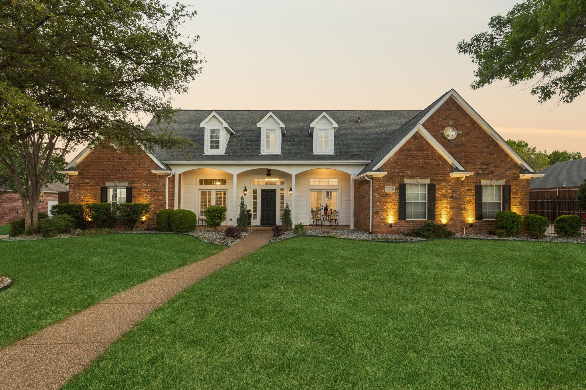 1307 Hat Creek Trail