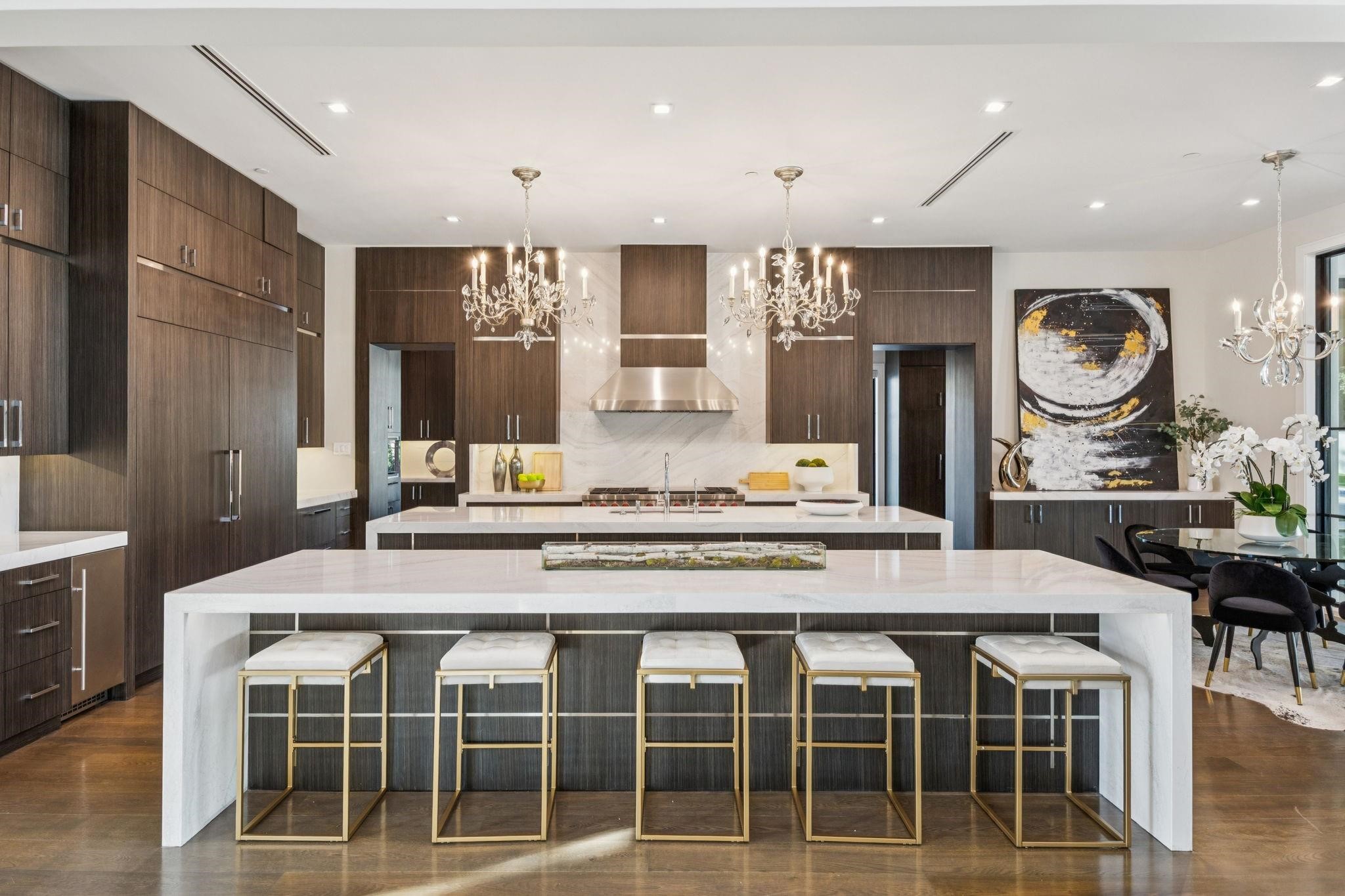 1609 Meandering Way Drive