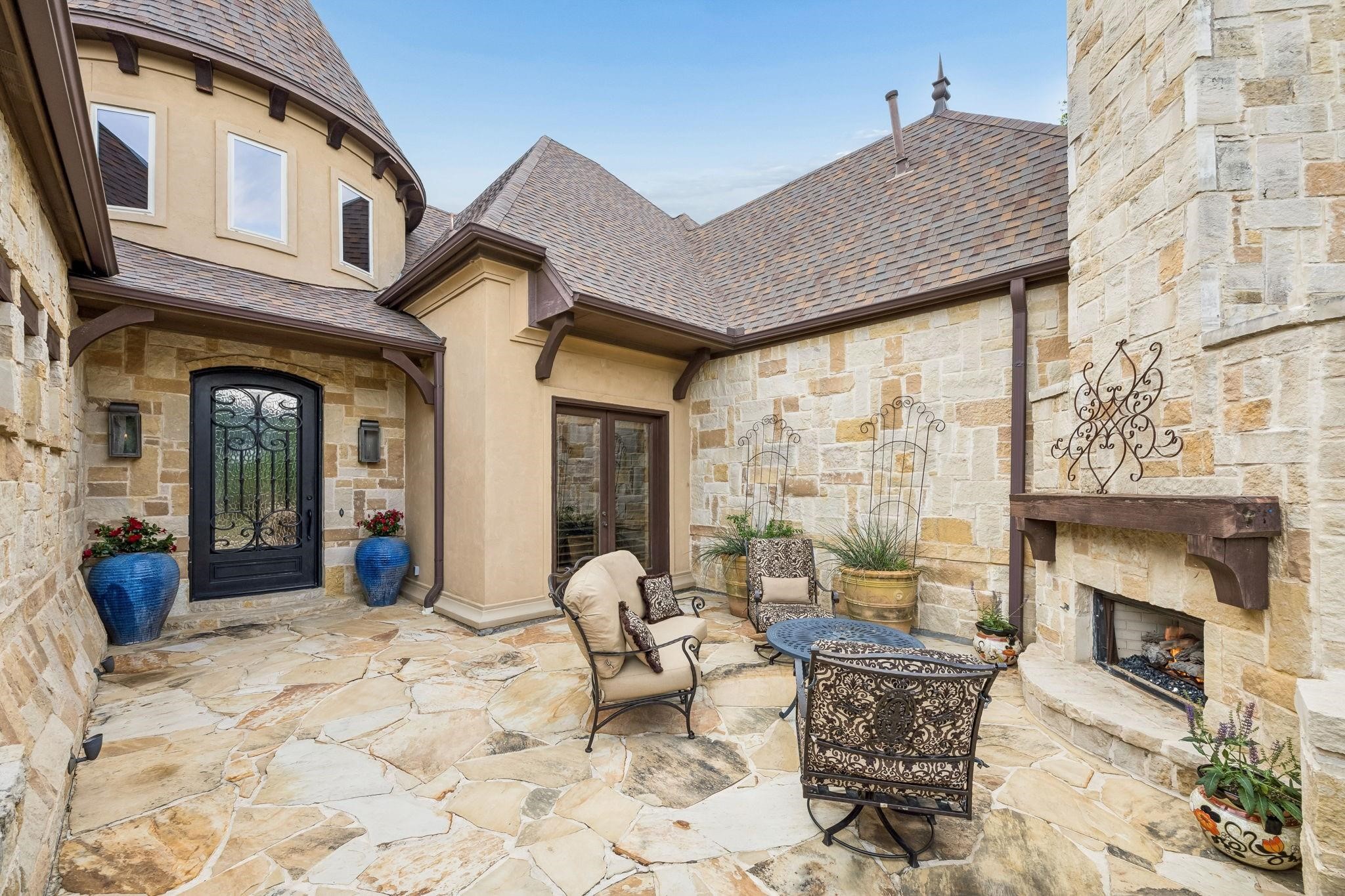 1216 Pine Hurst Drive