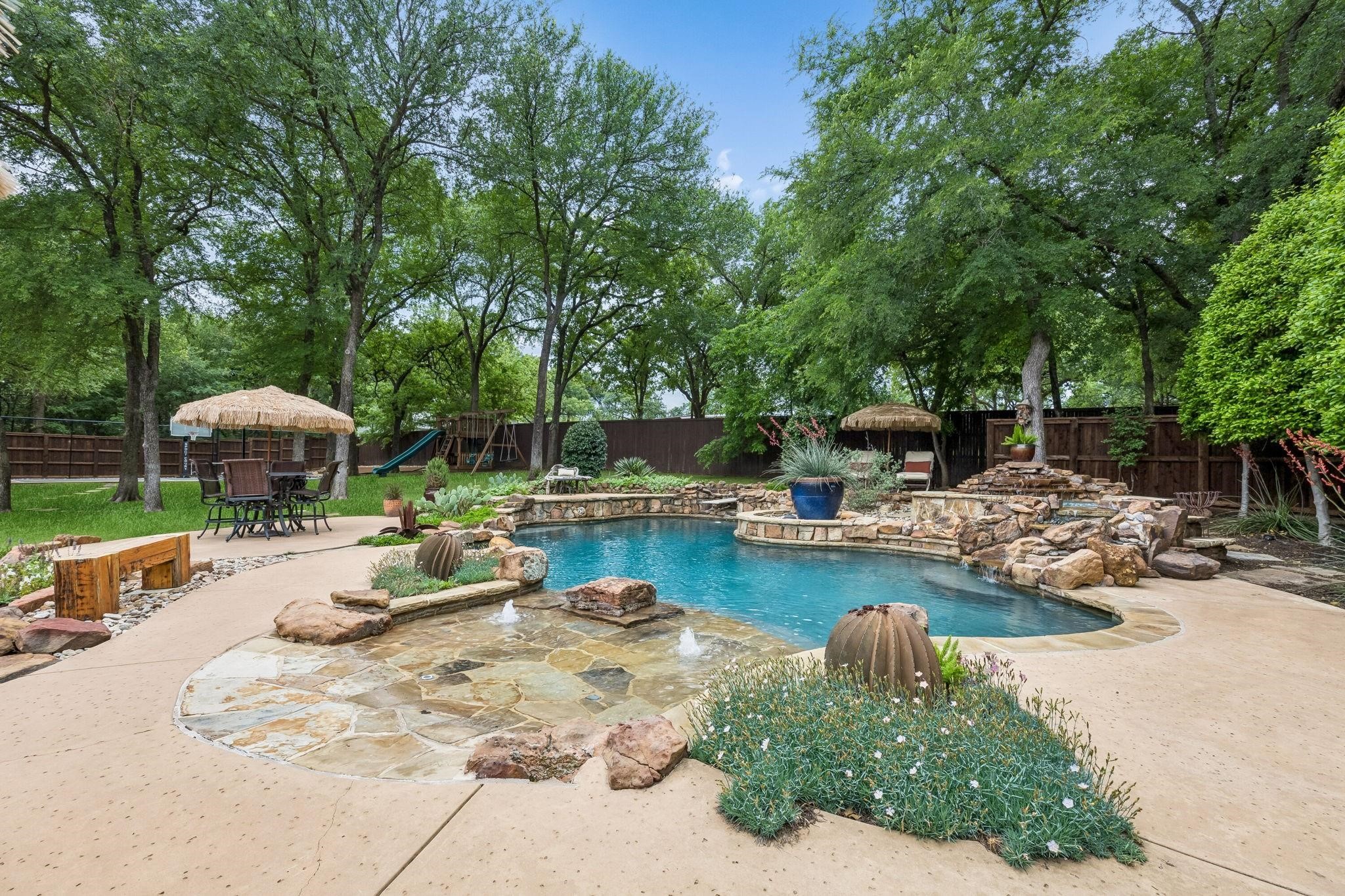 1216 Pine Hurst Drive