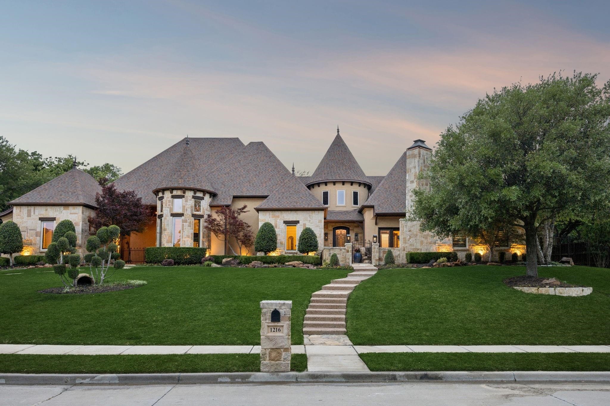 1216 Pine Hurst Drive