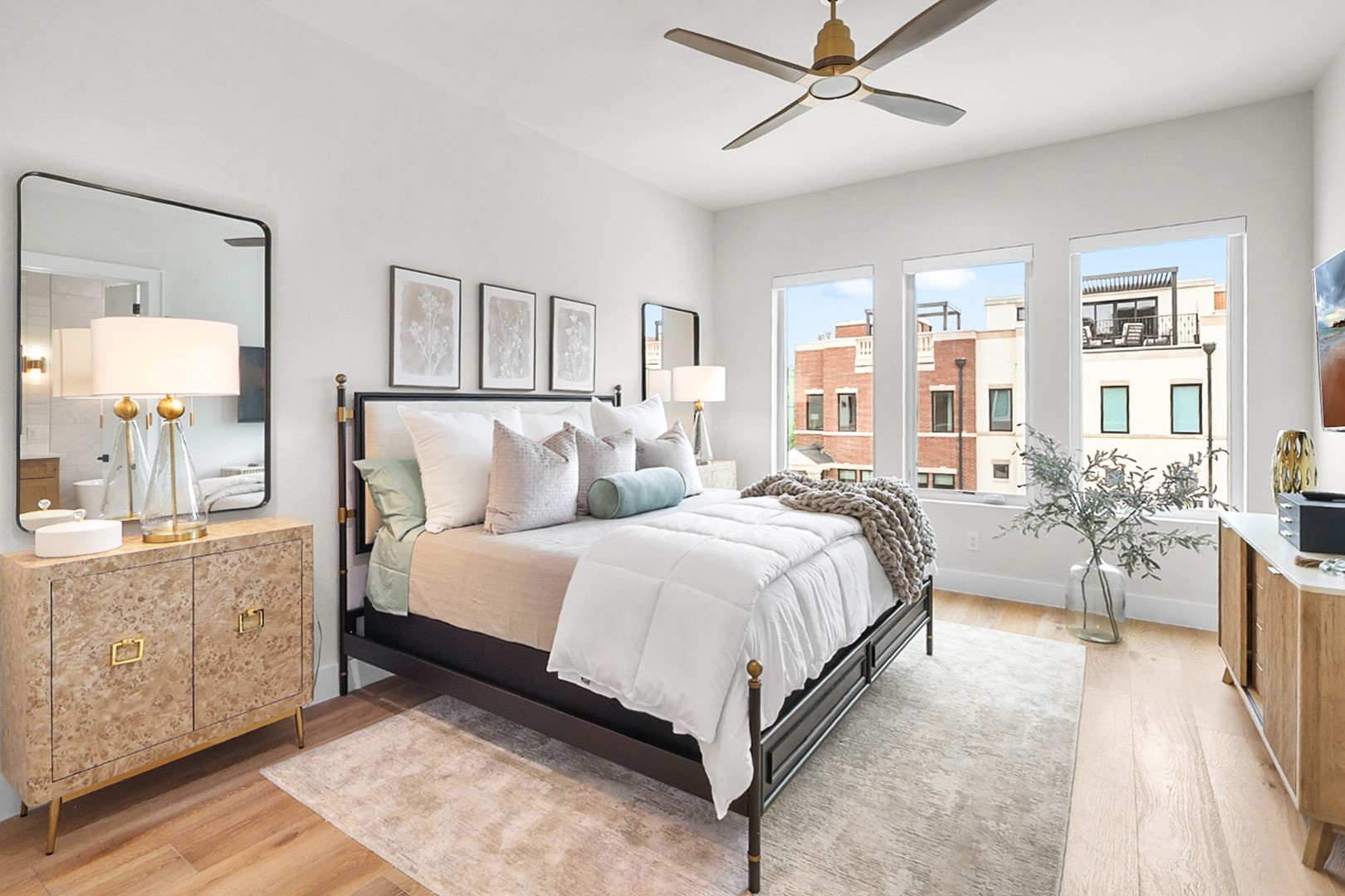 218 E Dallas Road 104