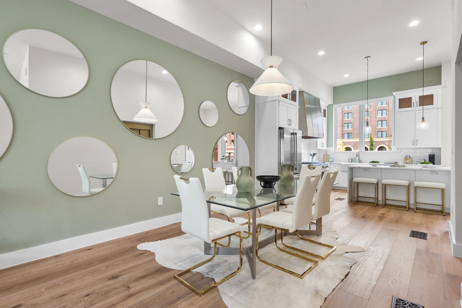 218 E Dallas Road 104