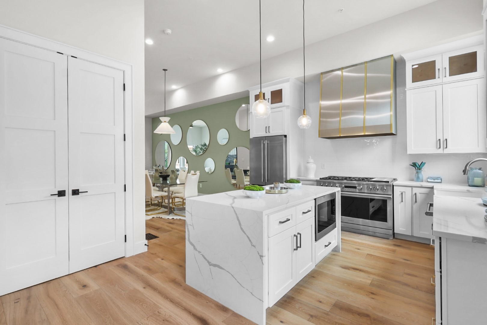 218 E Dallas Road 104