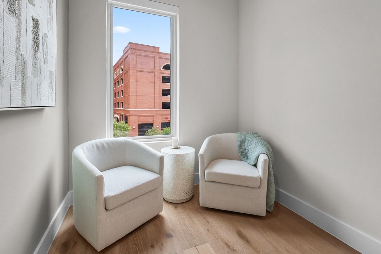 218 E Dallas Road 104
