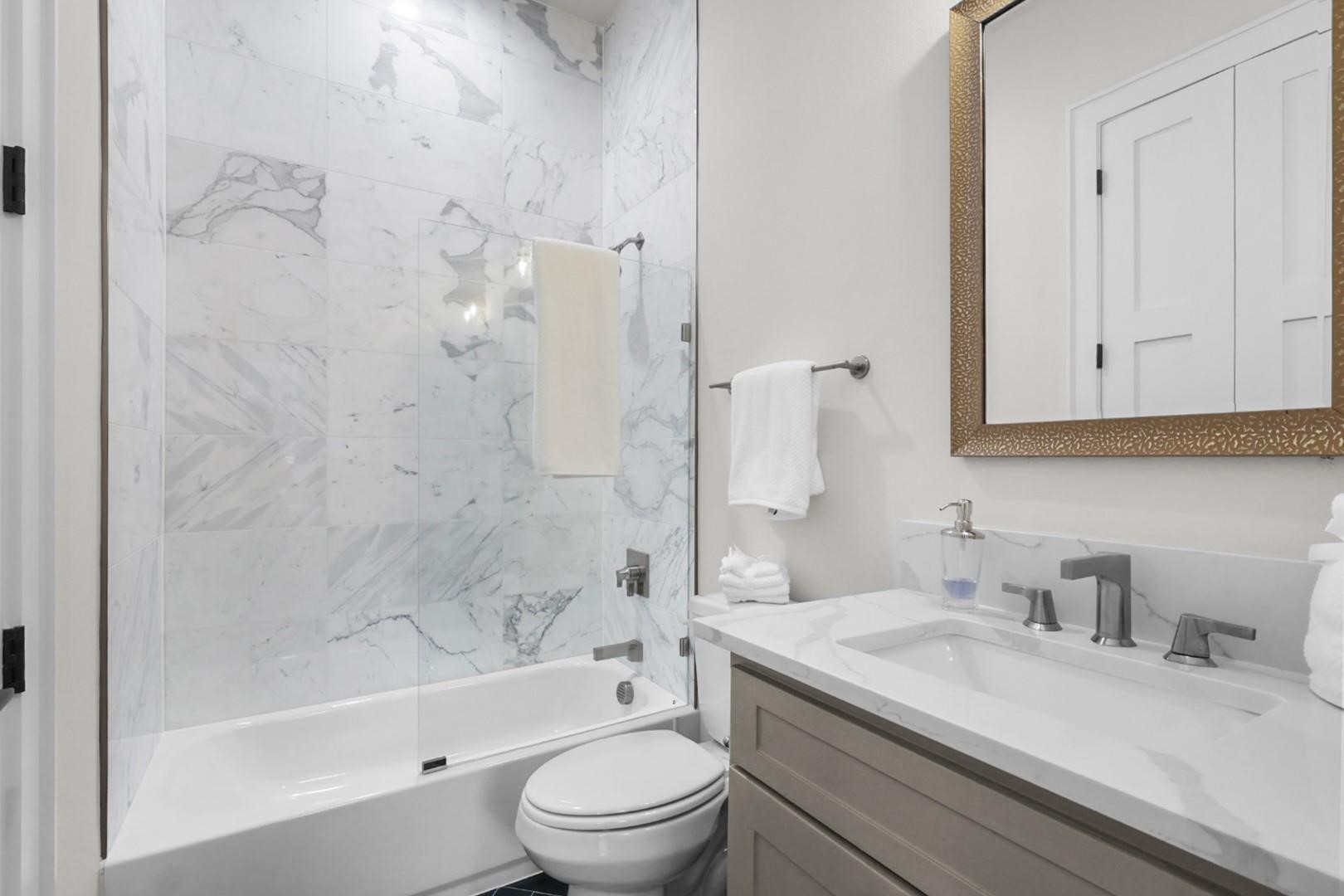 218 E Dallas Road 104
