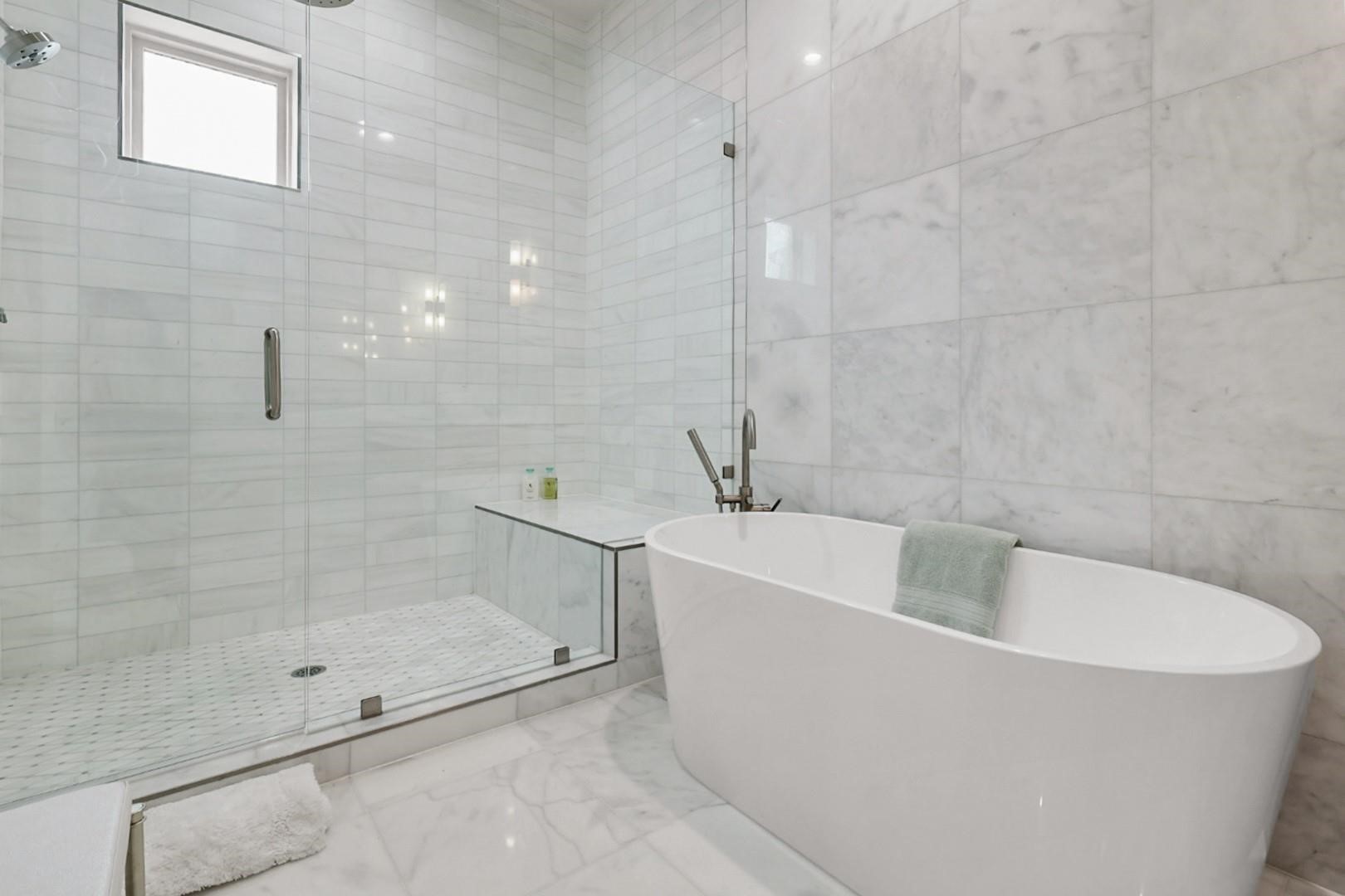 218 E Dallas Road 104