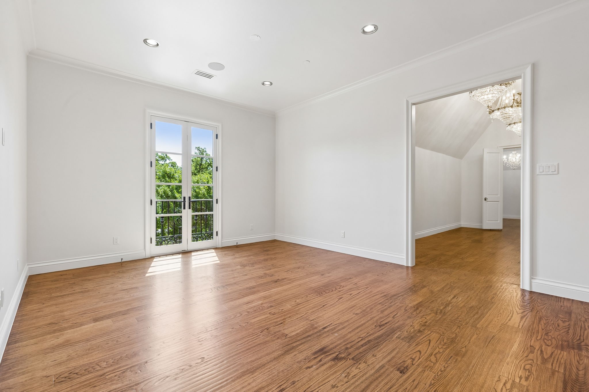 15 Wyck Hill Lane