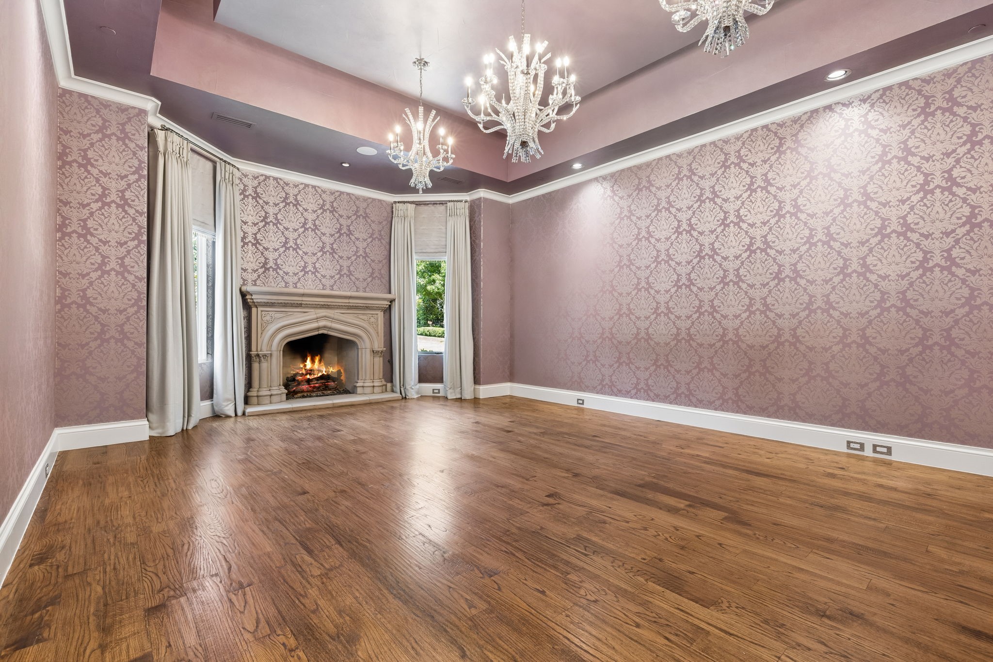 15 Wyck Hill Lane