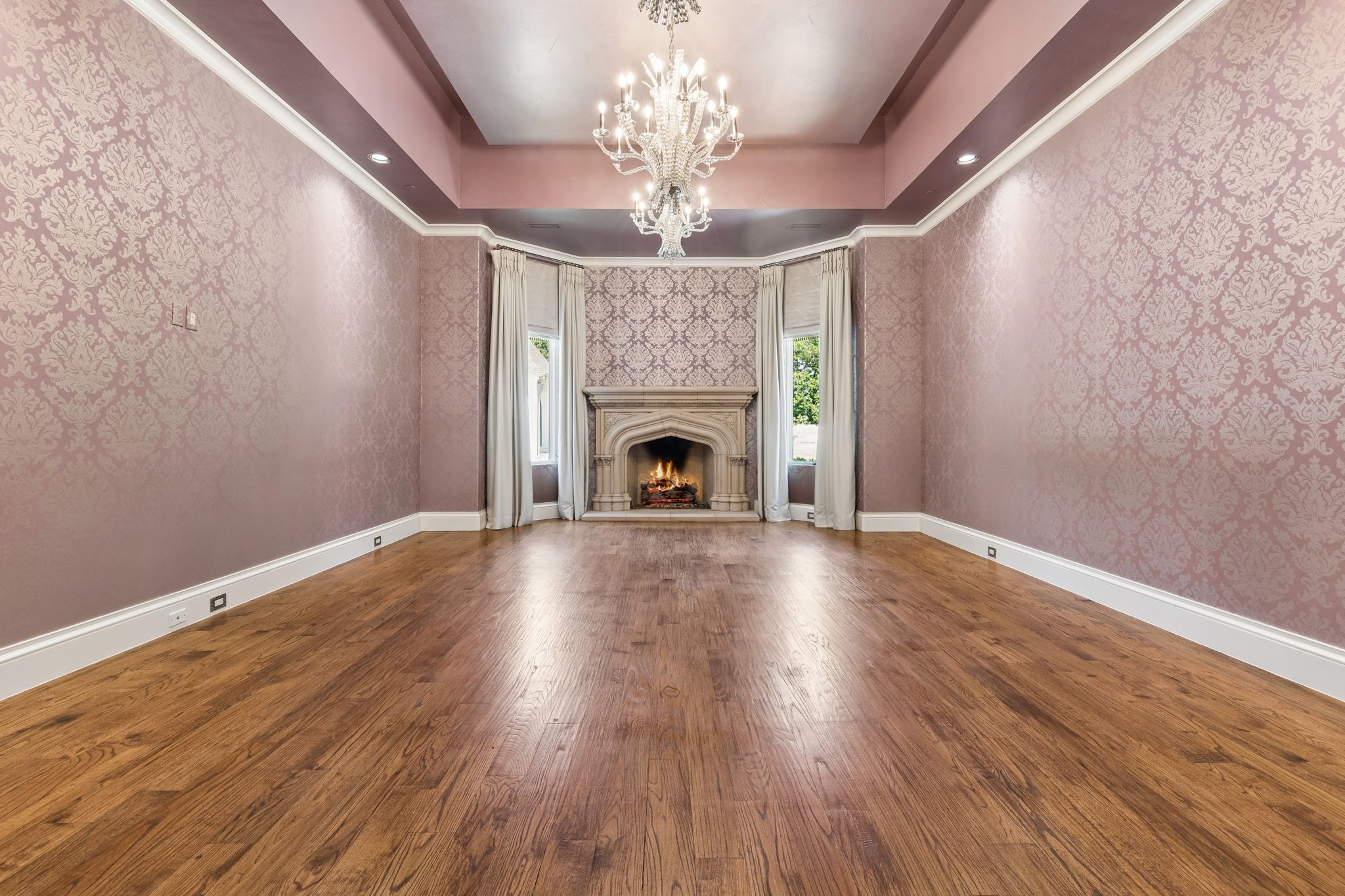 15 Wyck Hill Lane