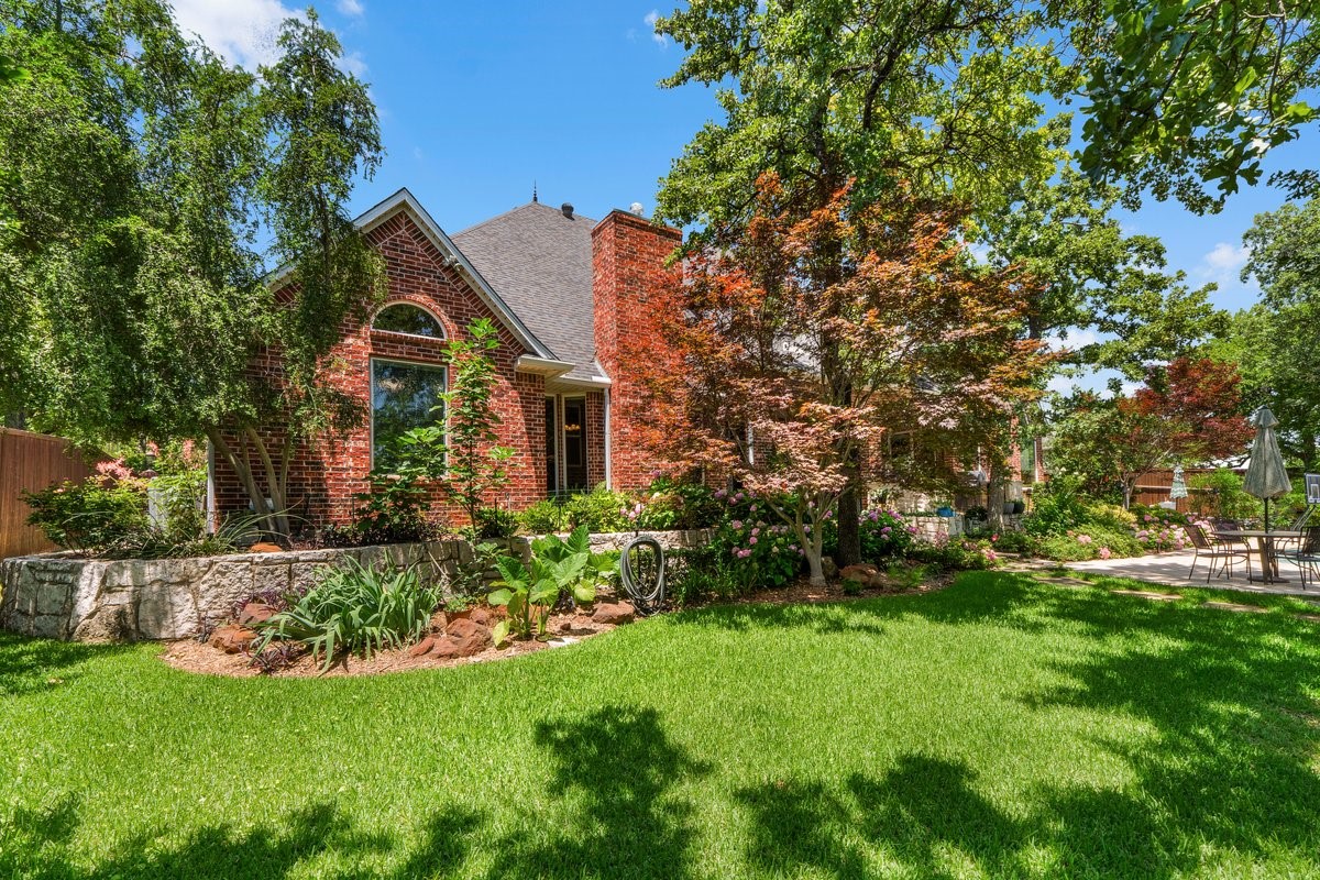 7205 Vanguard Court