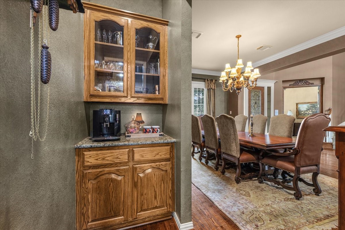 704 Landsbury Court