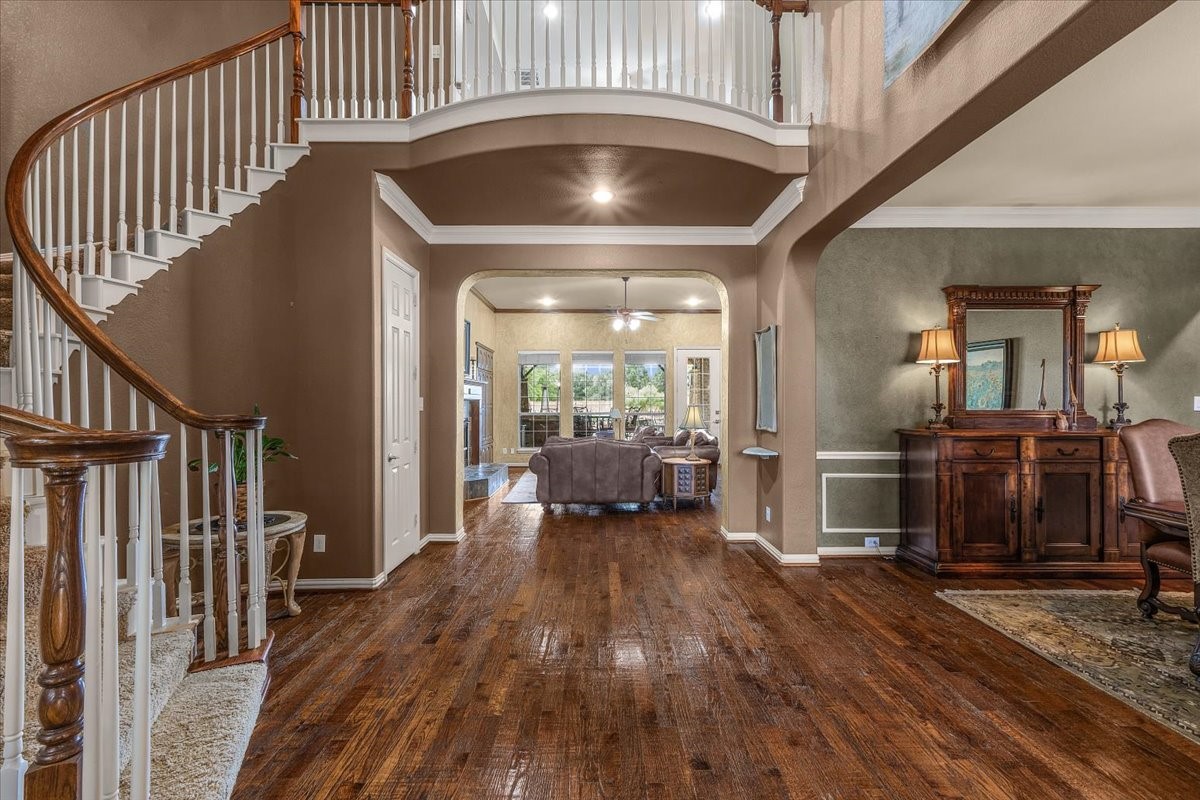704 Landsbury Court