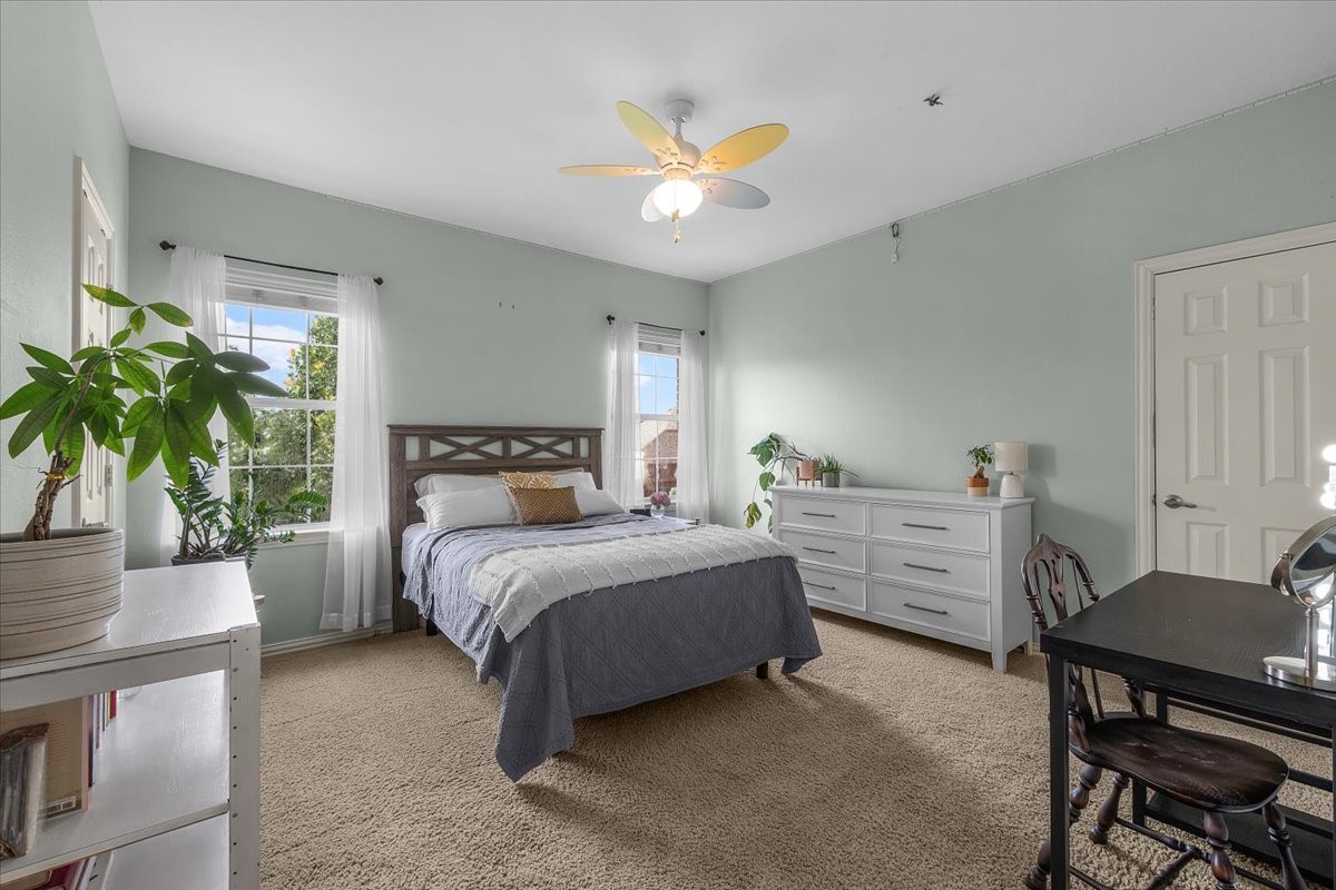 704 Landsbury Court