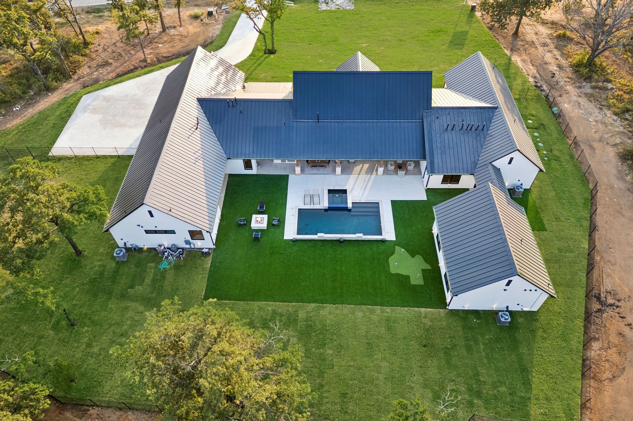 10180 Jess Wallace Road