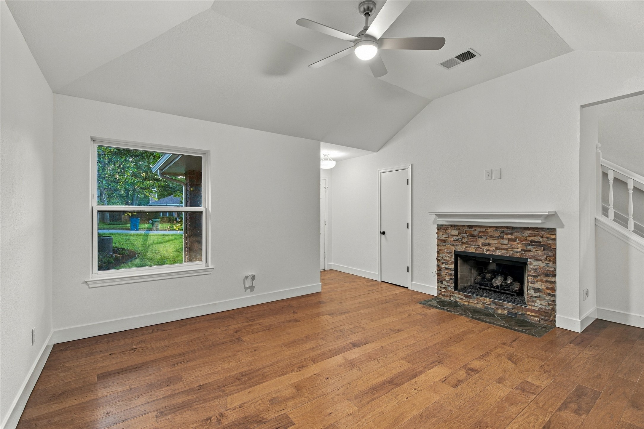 1704 Overlook Drive
