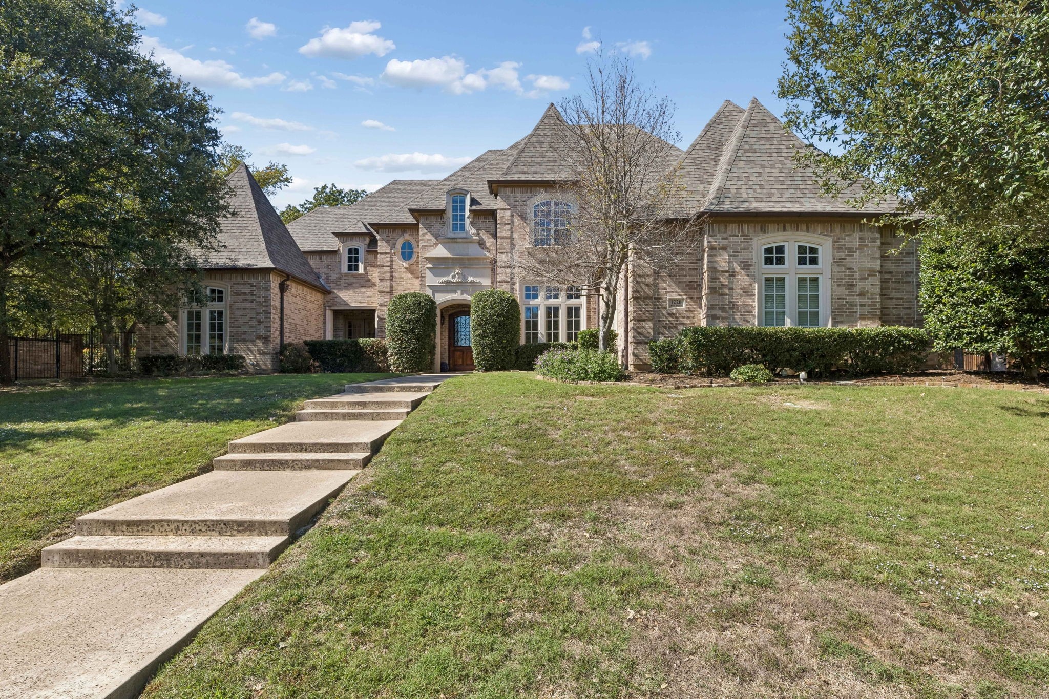 1220 Pine Hurst Drive