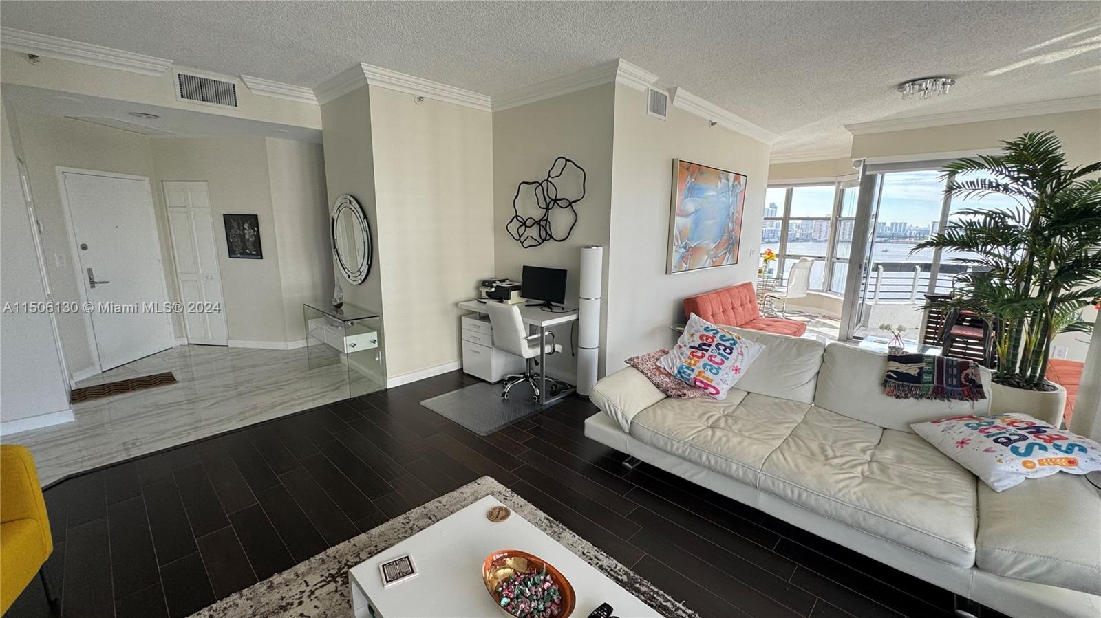 3600 Mystic Pointe Dr Unit: PH1
