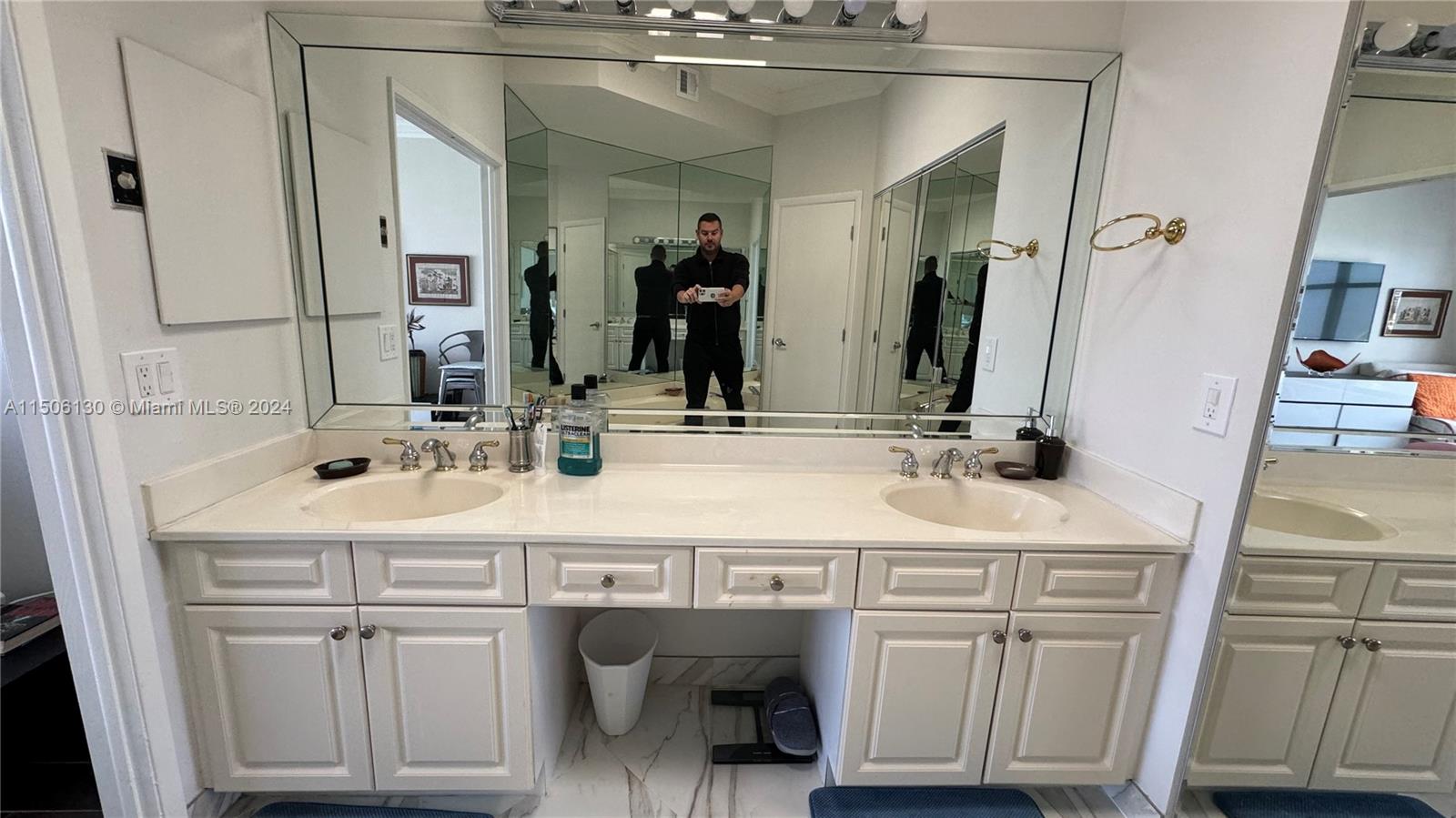 3600 Mystic Pointe Dr Unit: PH1