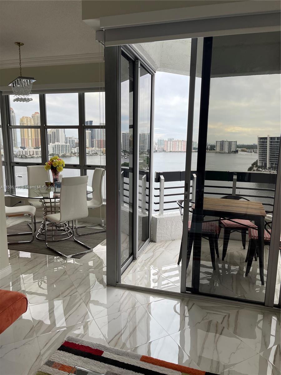 3600 Mystic Pointe Dr Unit: PH1