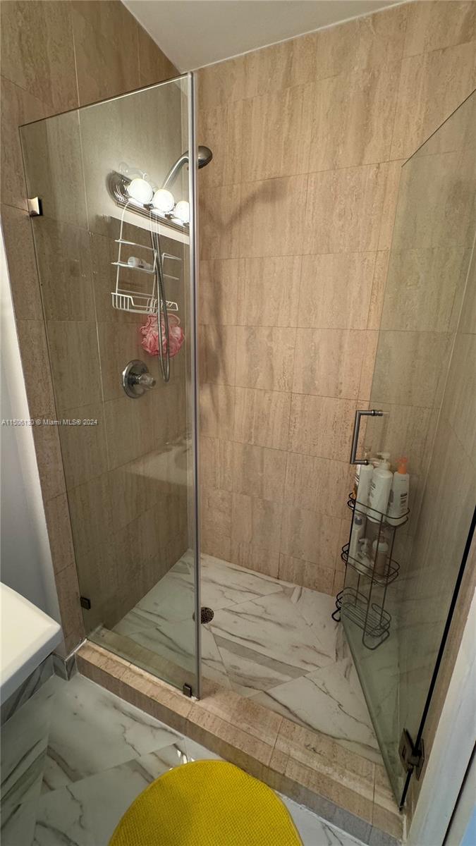 3600 Mystic Pointe Dr Unit: PH1