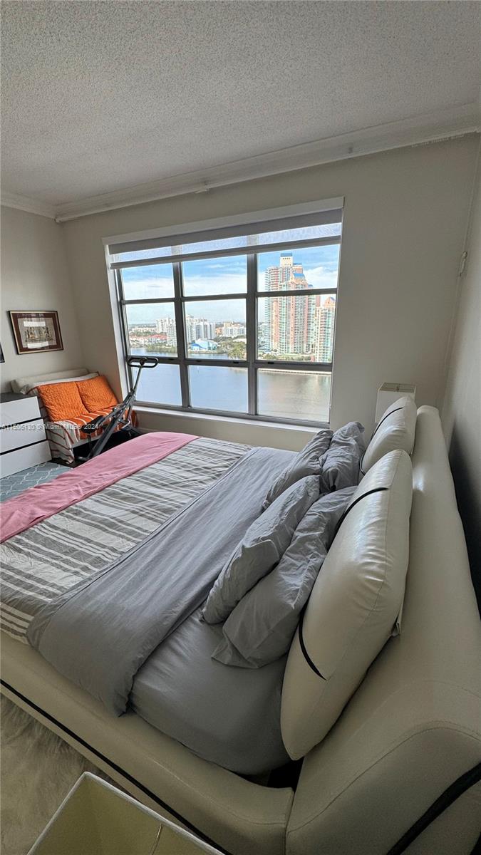 3600 Mystic Pointe Dr Unit: PH1
