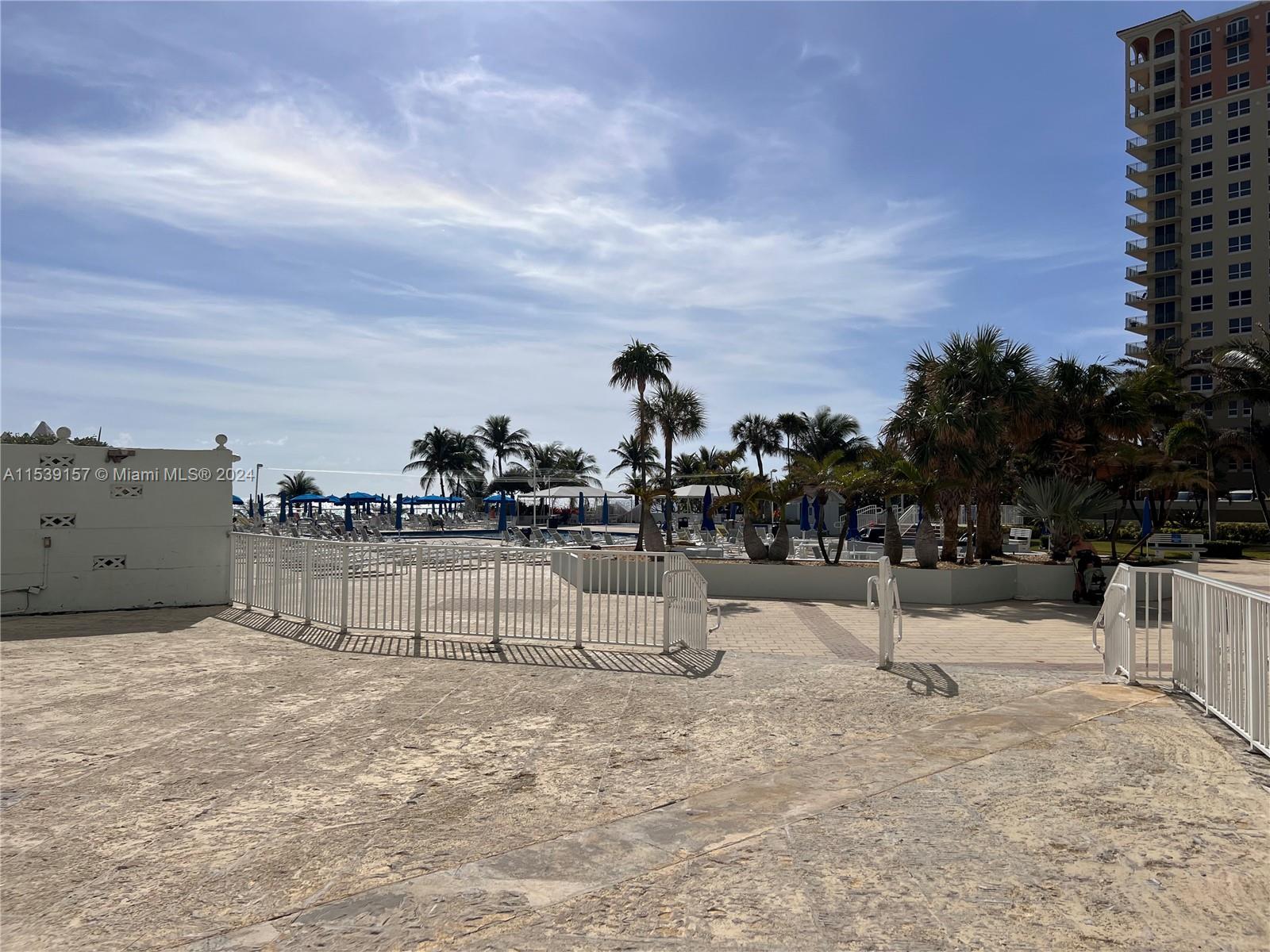 2030 S Ocean Dr # 2018