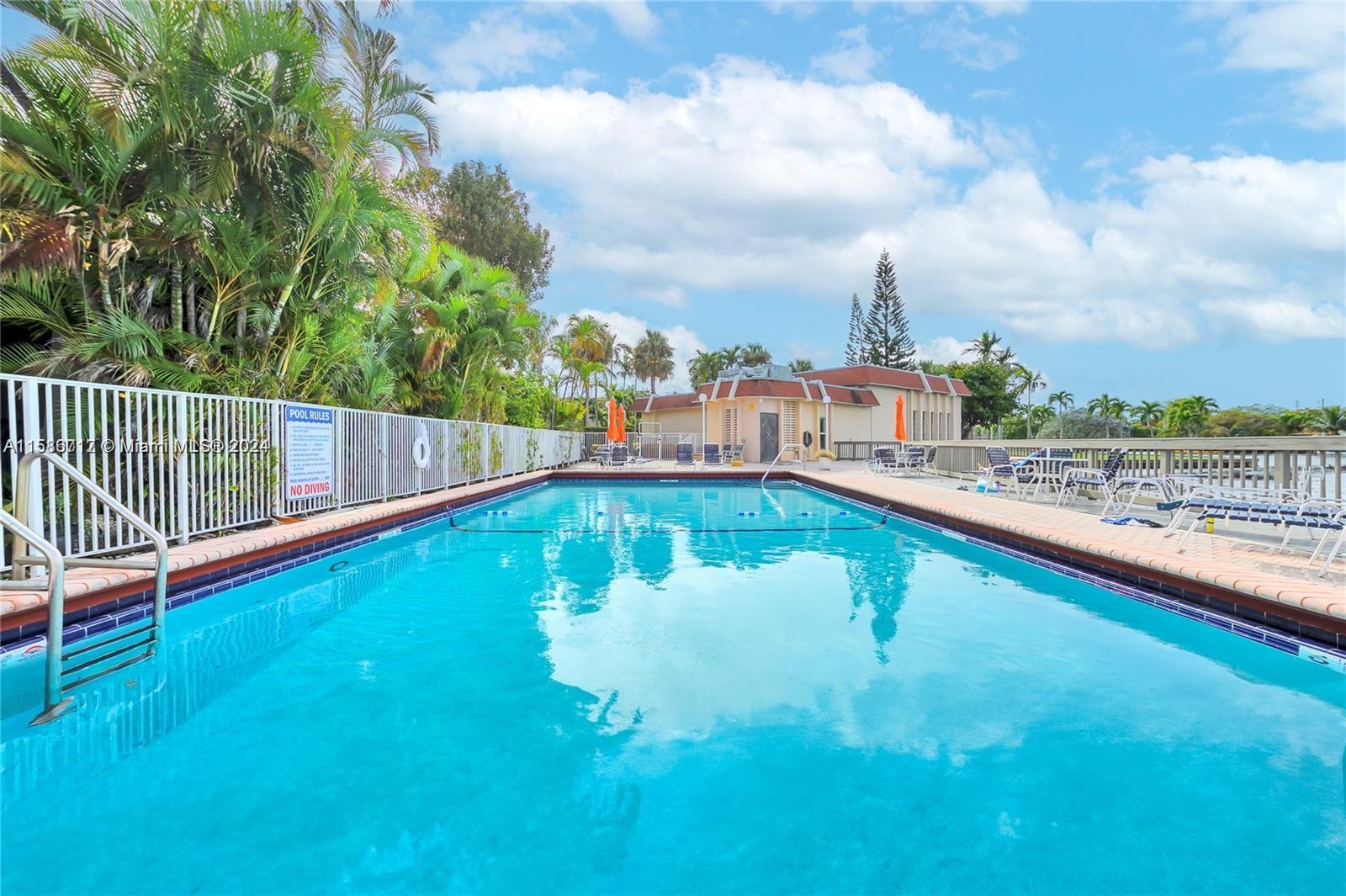 1001 Three Islands Blvd # 40