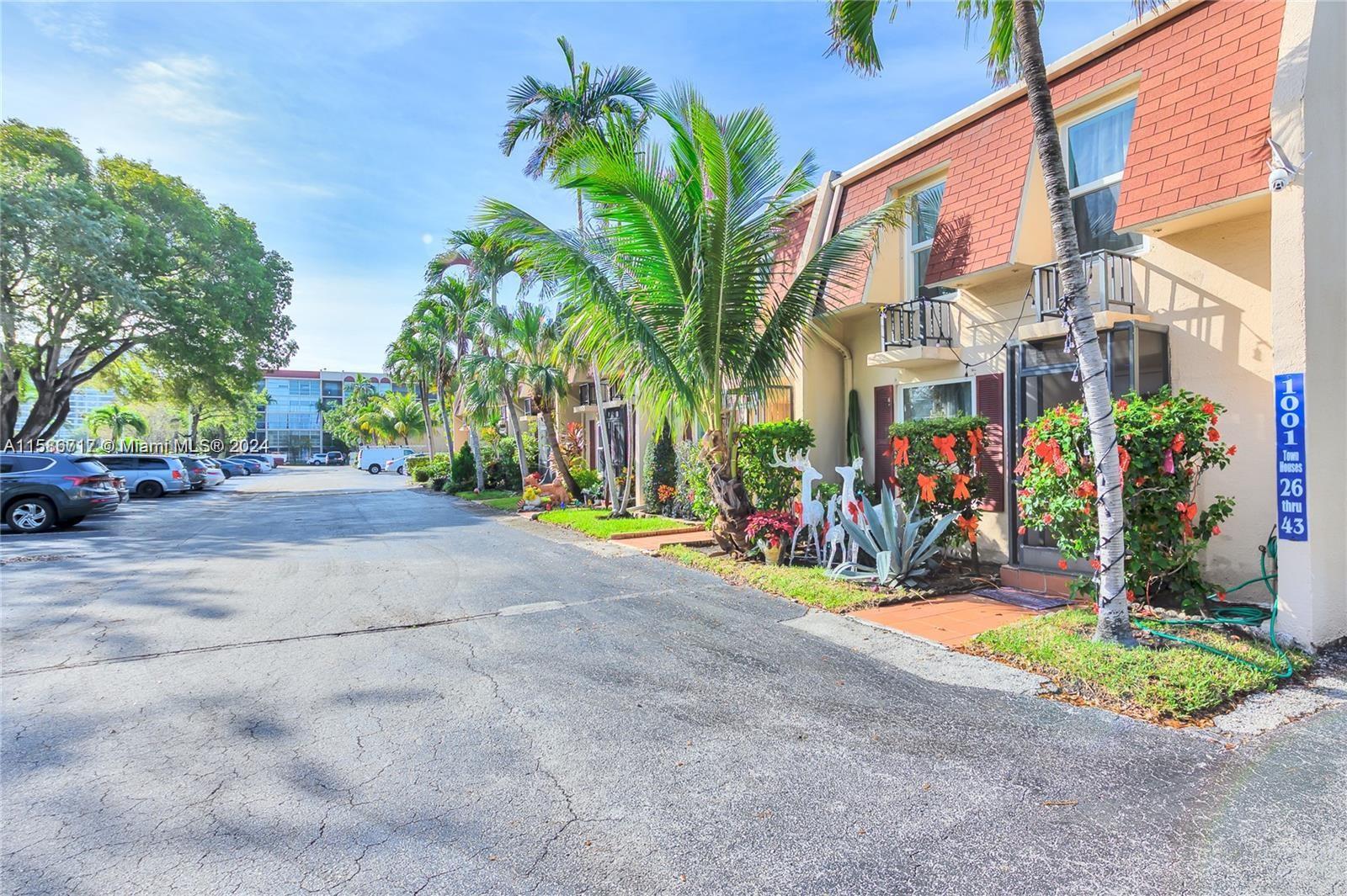 1001 Three Islands Blvd # 40
