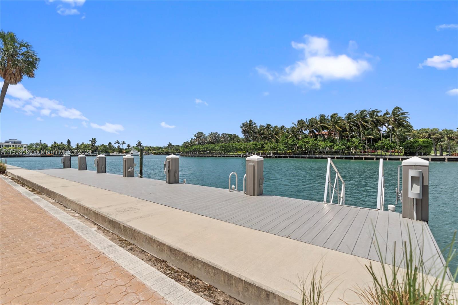 9102 W Bay Harbor Dr # B Unit: 10-B
