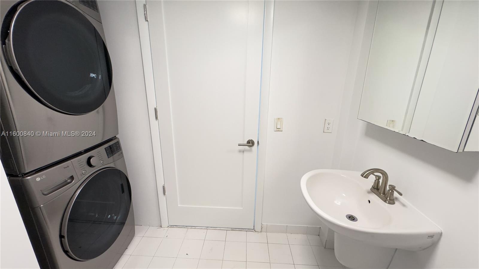 690 SW 1st Ct # 2120