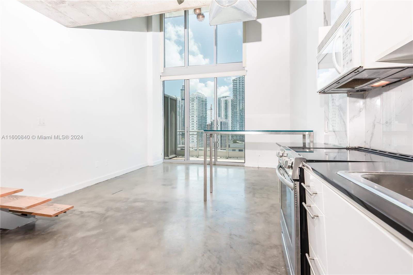 690 SW 1st Ct # 2120