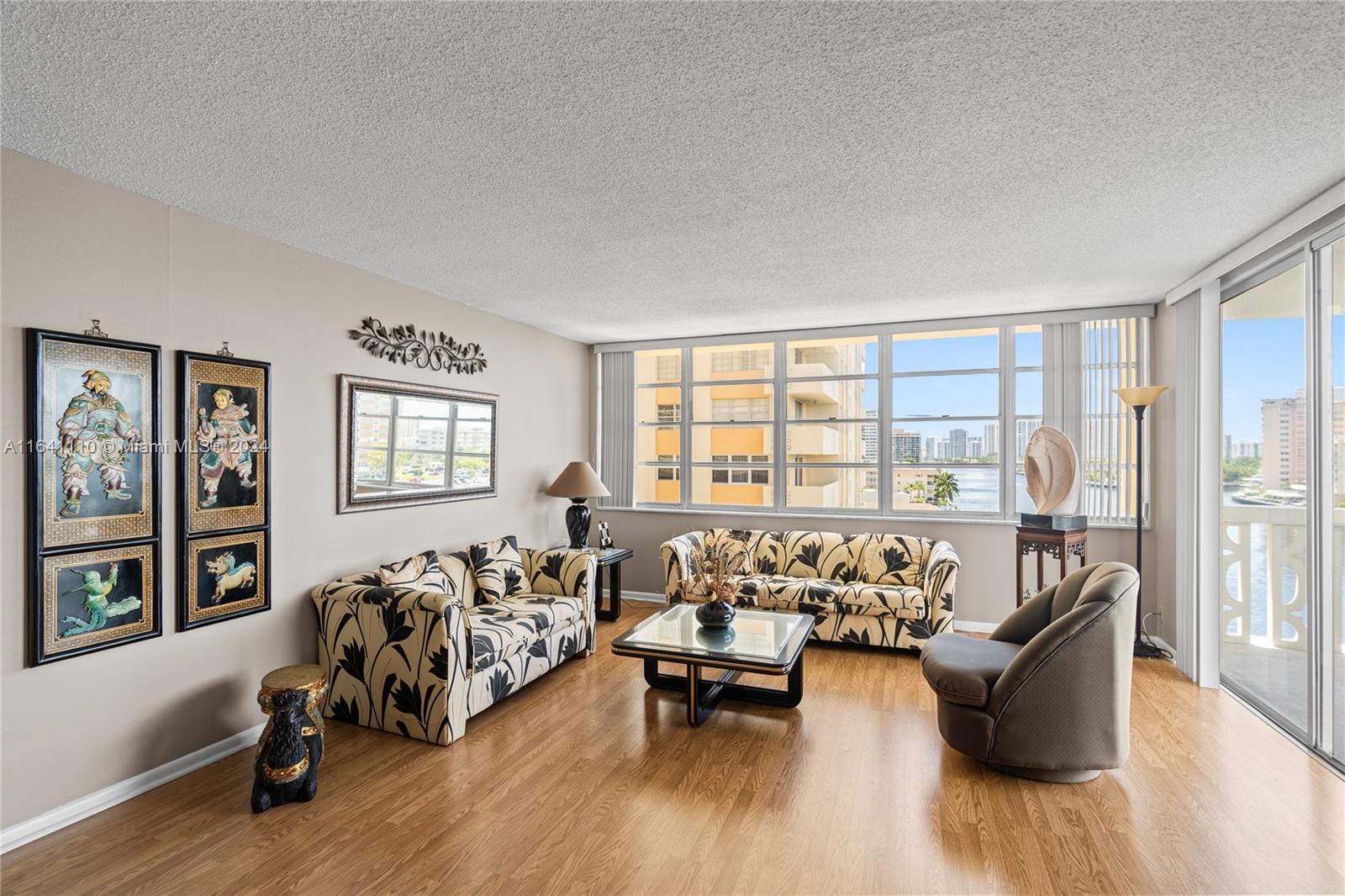1817 S Ocean Dr # 621