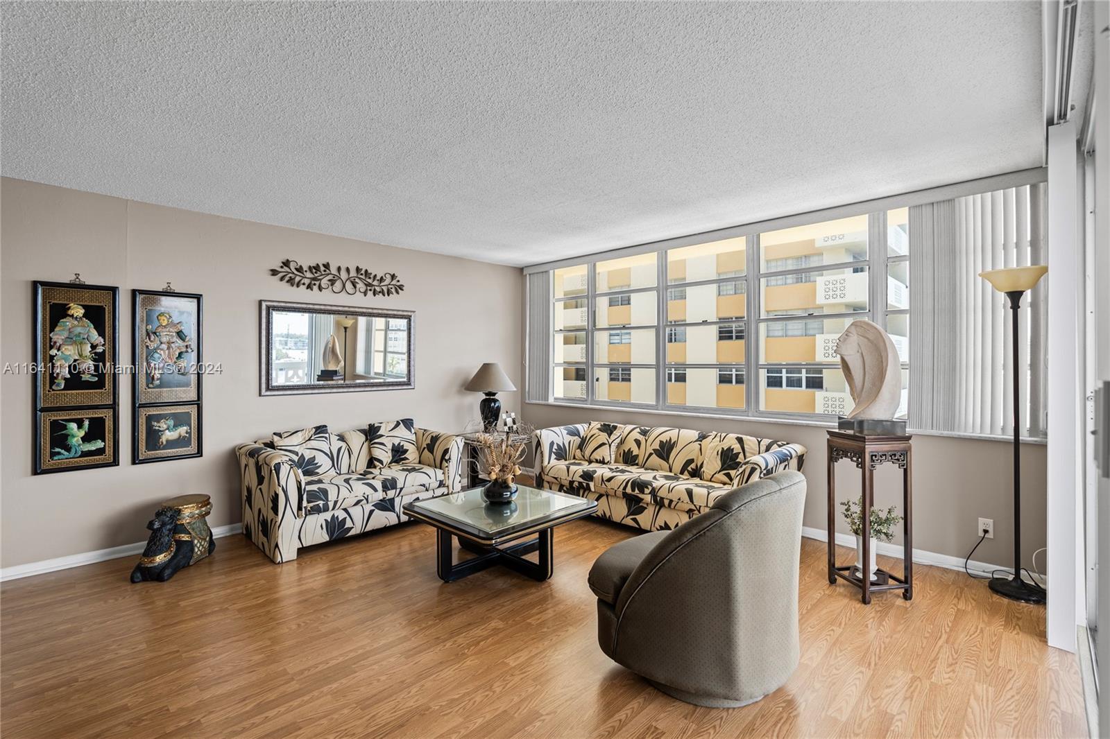 1817 S Ocean Dr # 621