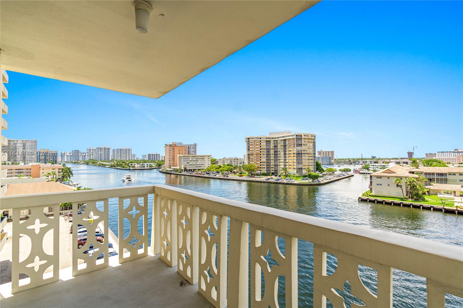1817 S Ocean Dr # 621