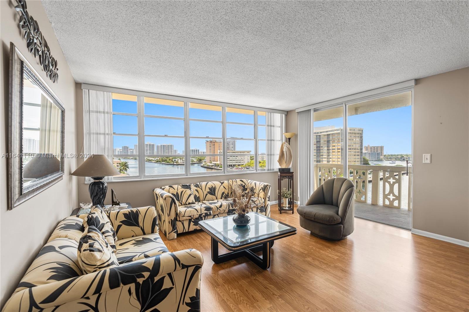 1817 S Ocean Dr # 621