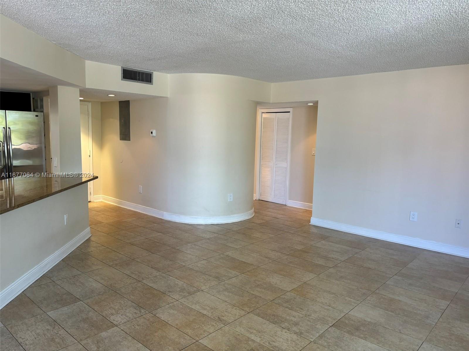21075 NE 34 Ave # 2 Unit: 404-2