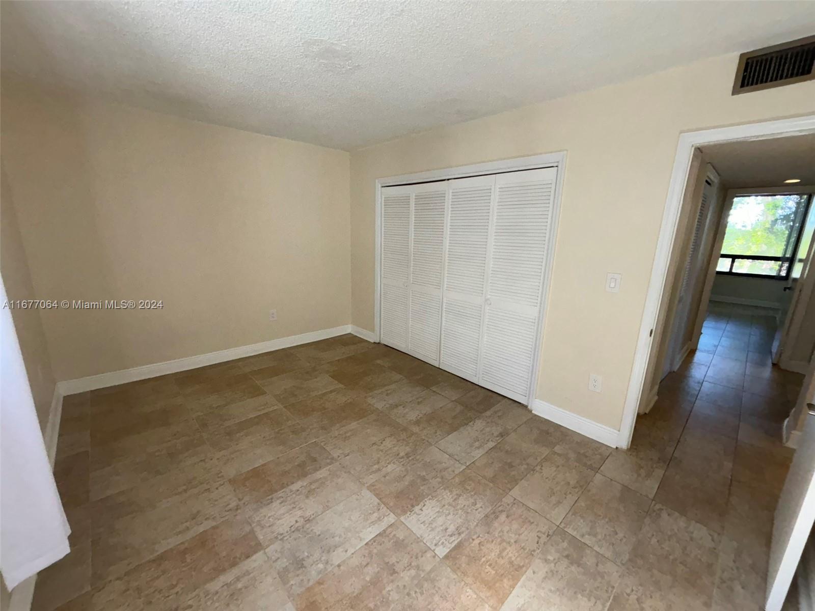 21075 NE 34 Ave # 2 Unit: 404-2