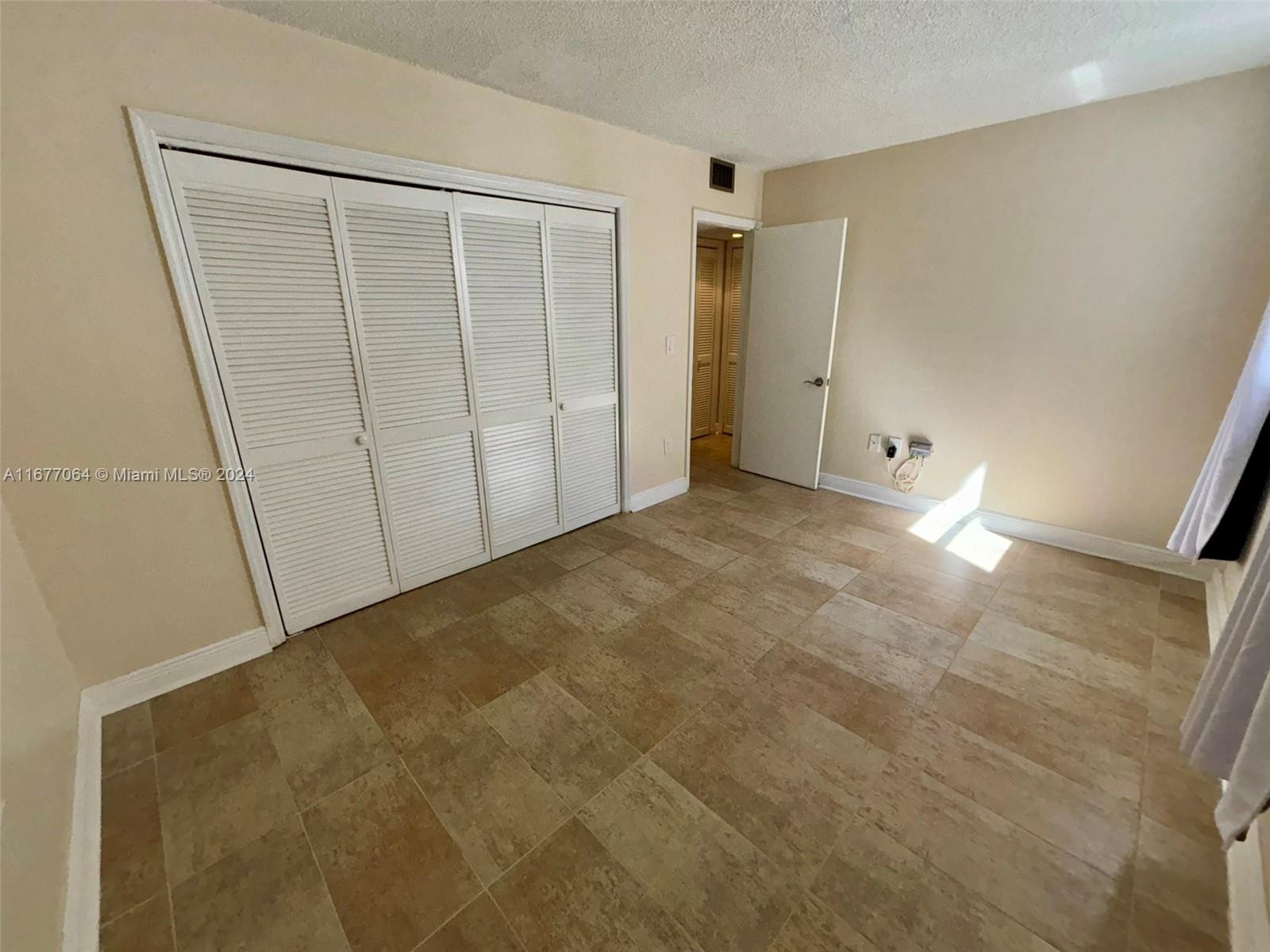21075 NE 34 Ave # 2 Unit: 404-2
