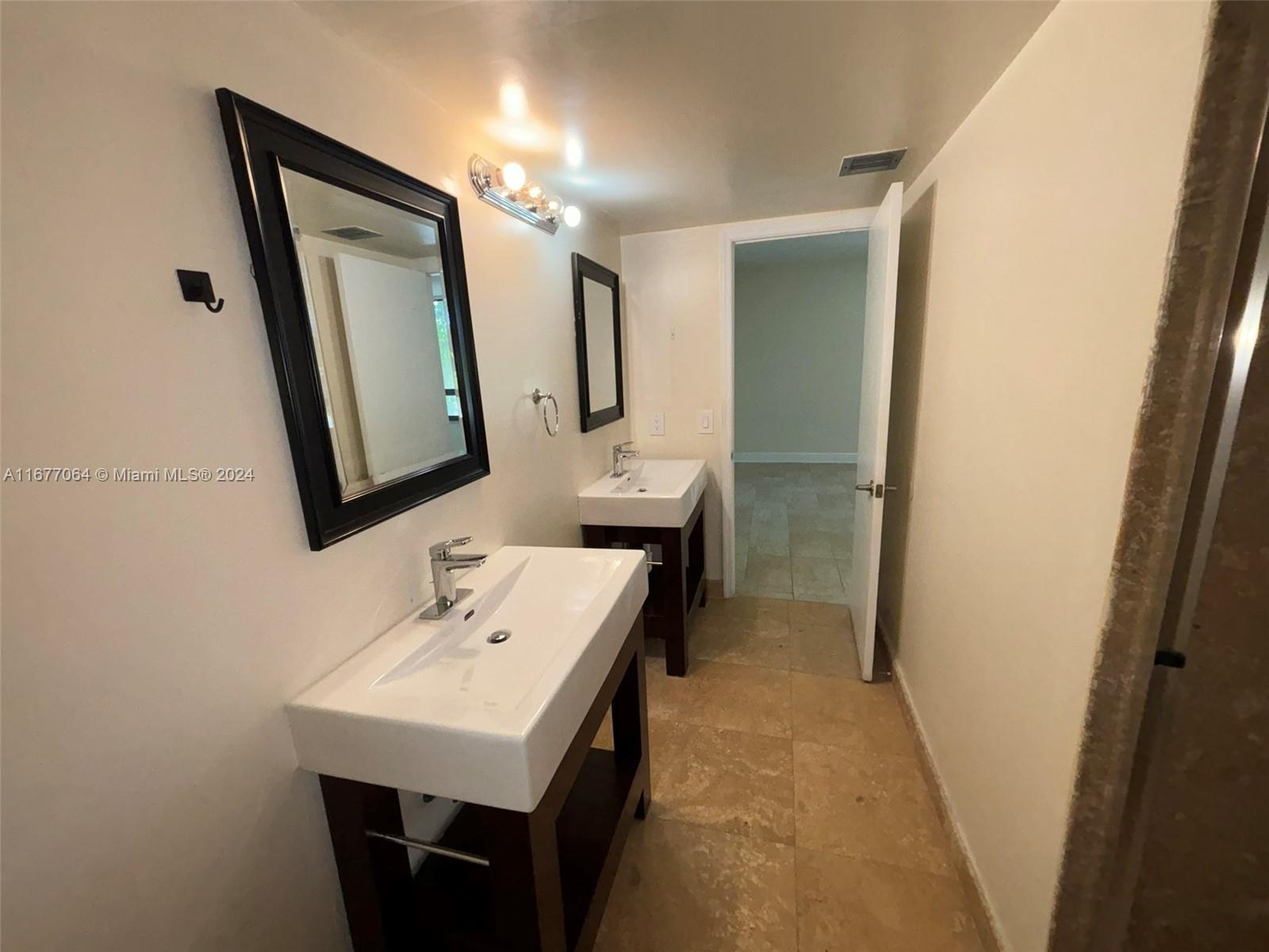 21075 NE 34 Ave # 2 Unit: 404-2