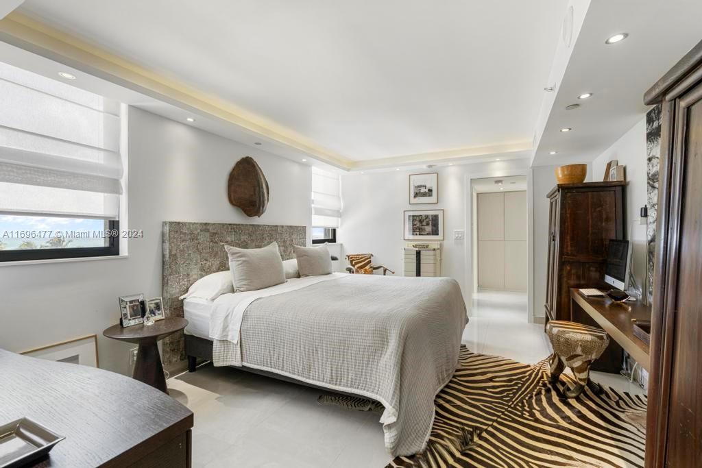 2625 Collins Ave # 707