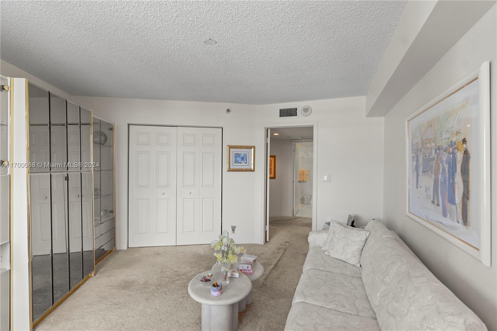 3530 Mystic Pointe Dr # 1408