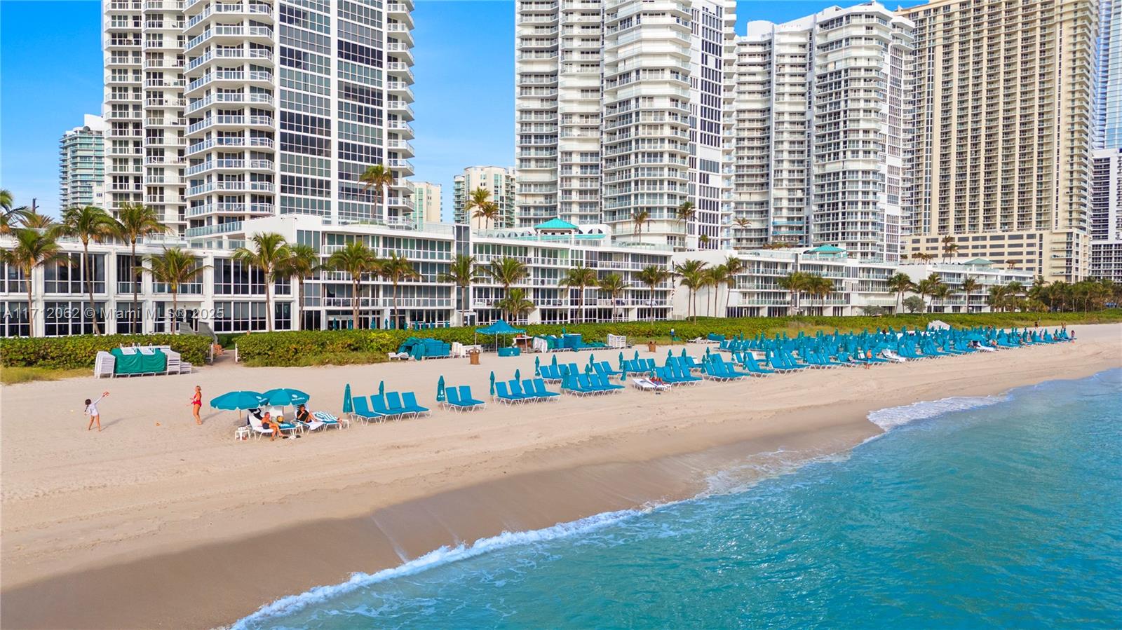16485 Collins Ave # 532