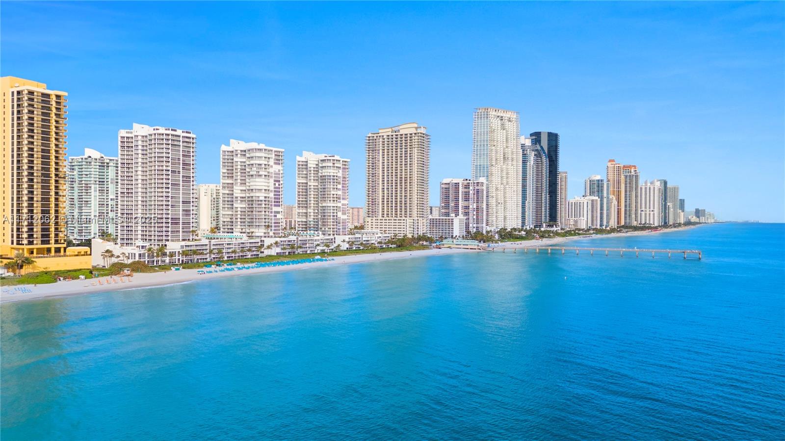 16485 Collins Ave # 532