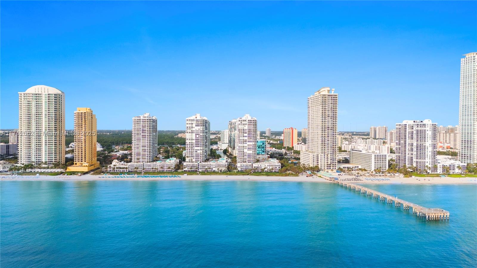 16485 Collins Ave # 532