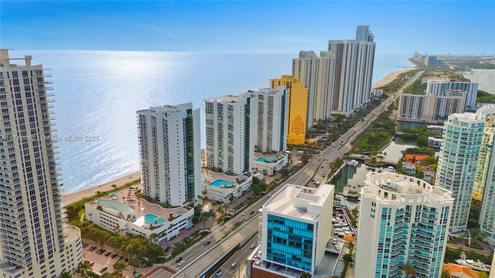 16485 Collins Ave # 532