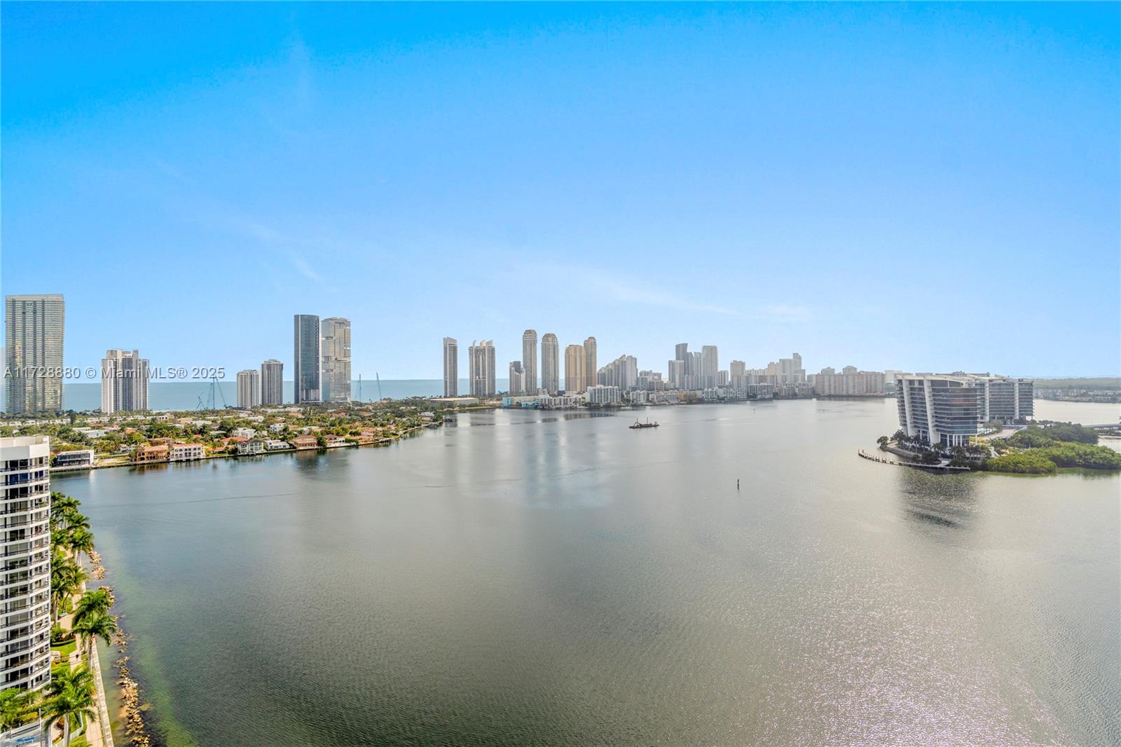 3530 Mystic Pointe Dr # 2515