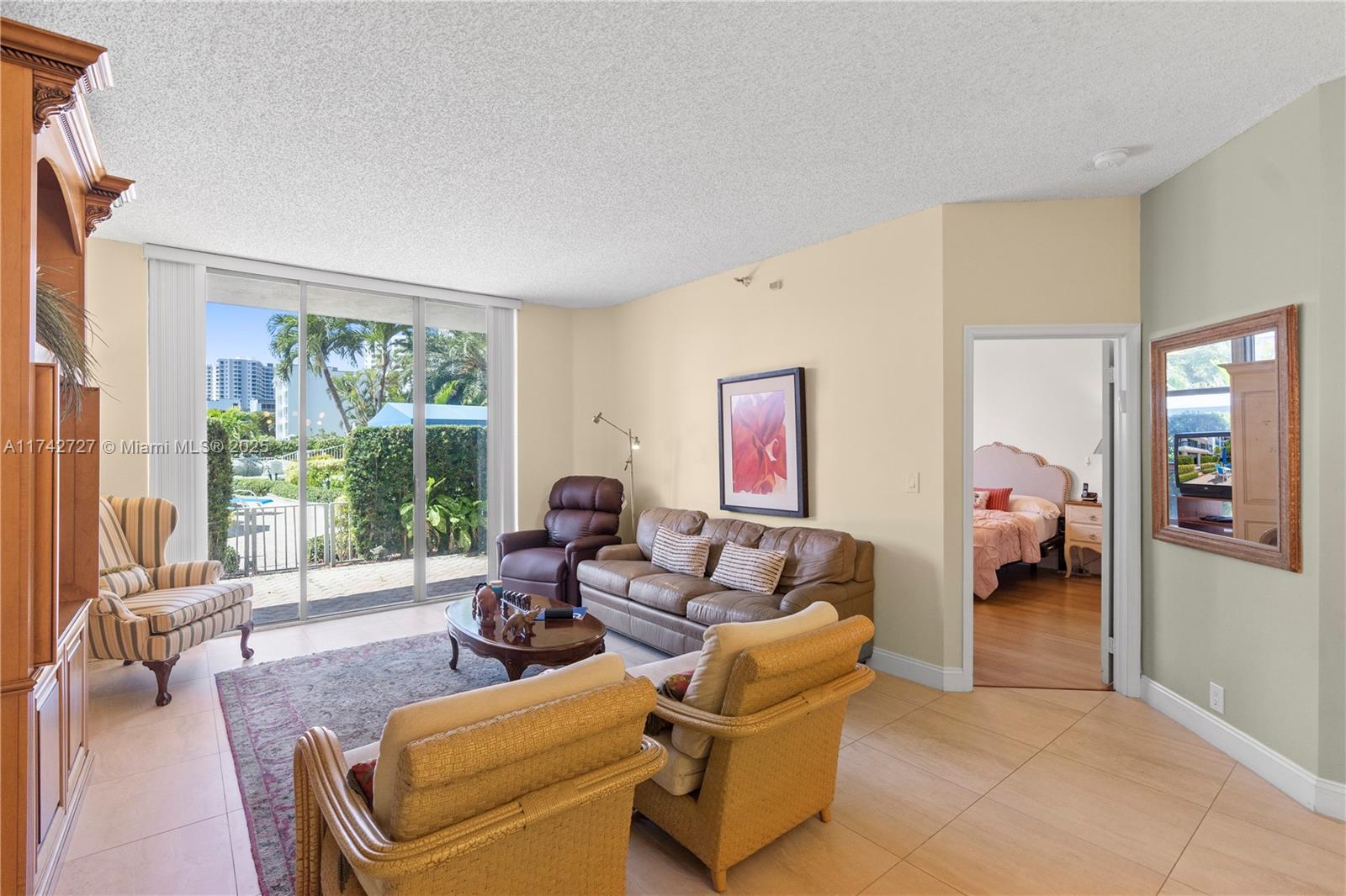 3530 Mystic Pointe Dr # 102