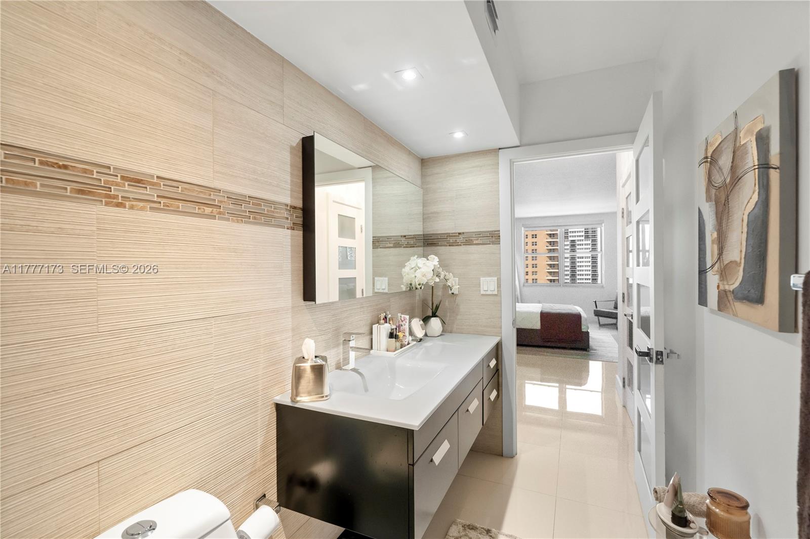 1950 S Ocean Dr # 12H